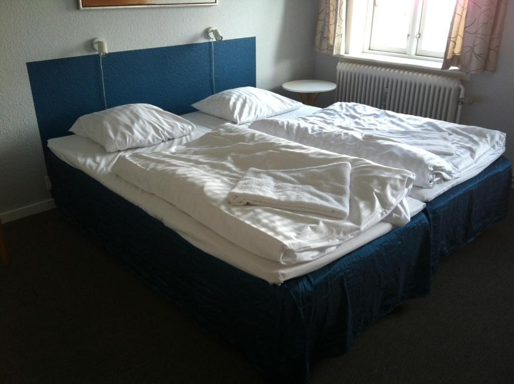 Det Lille Hotel Рённе Экстерьер фото